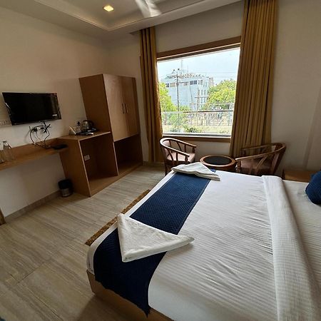 Hotel Royal Casa Lucknow Exterior photo