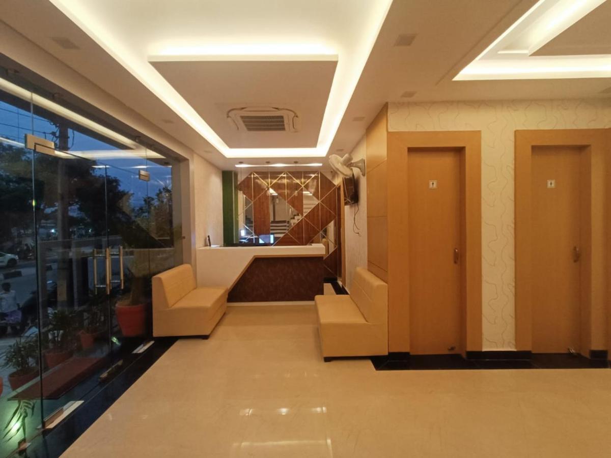 Hotel Royal Casa Lucknow Exterior photo
