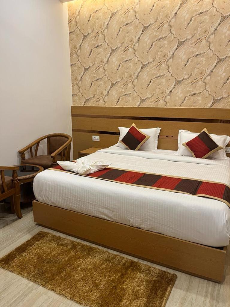 Hotel Royal Casa Lucknow Exterior photo