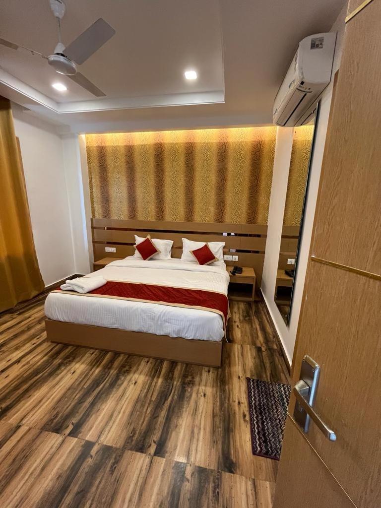 Hotel Royal Casa Lucknow Exterior photo
