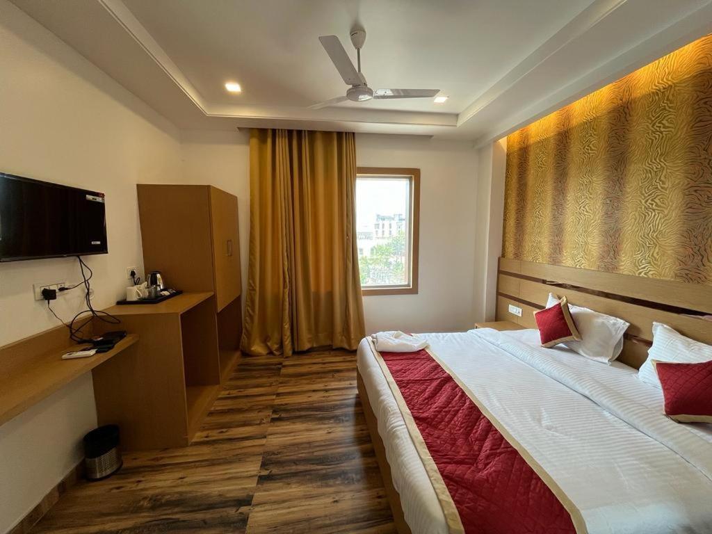 Hotel Royal Casa Lucknow Exterior photo