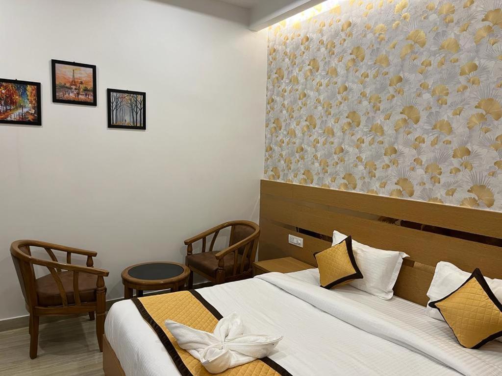 Hotel Royal Casa Lucknow Exterior photo