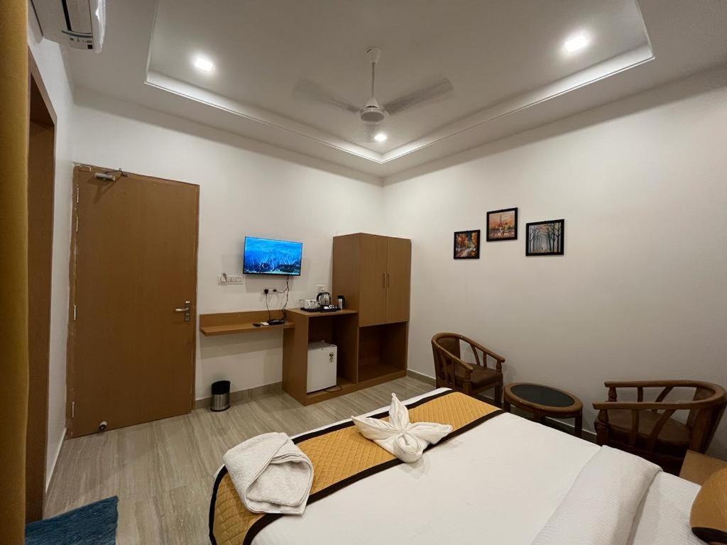 Hotel Royal Casa Lucknow Exterior photo