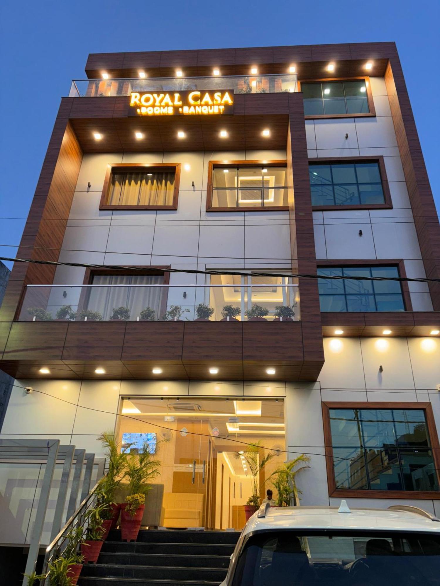 Hotel Royal Casa Lucknow Exterior photo