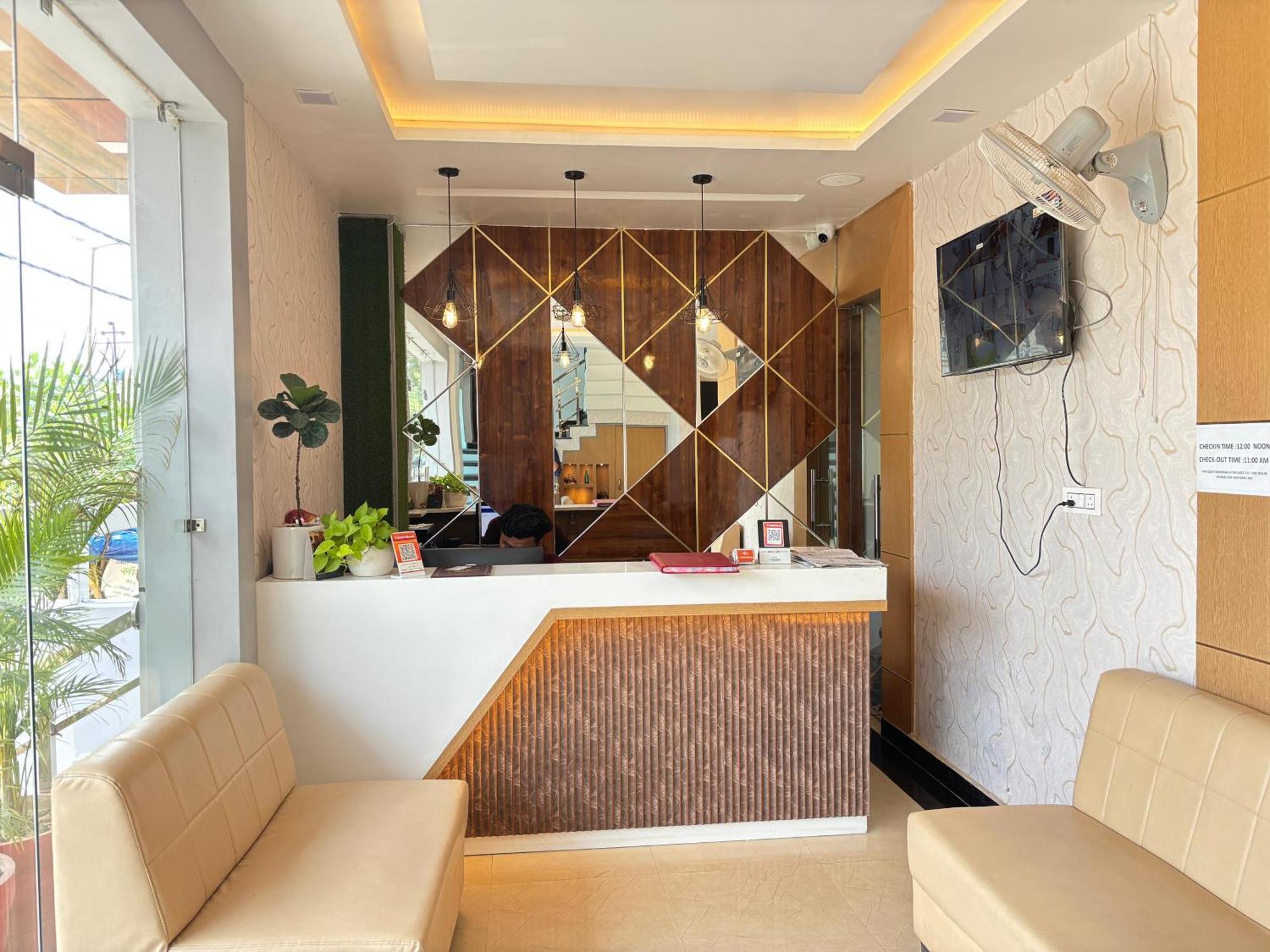 Hotel Royal Casa Lucknow Exterior photo
